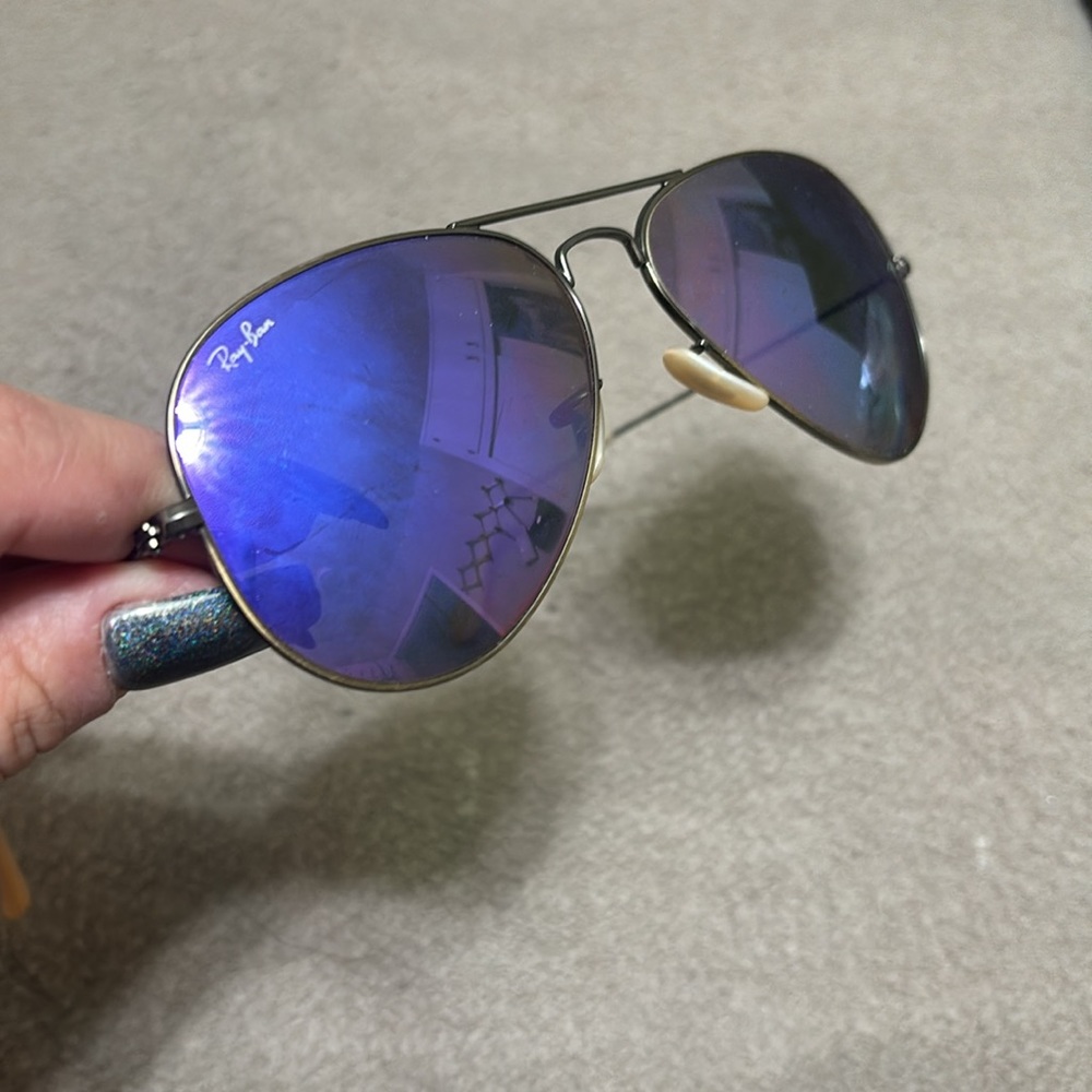 Ray-Ban aviators - Picture 2 of 4